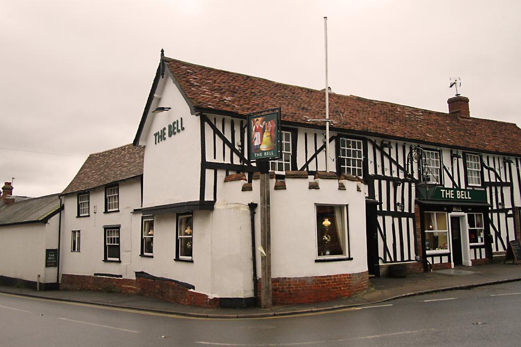 The Bell Hotel Clare Exterior foto