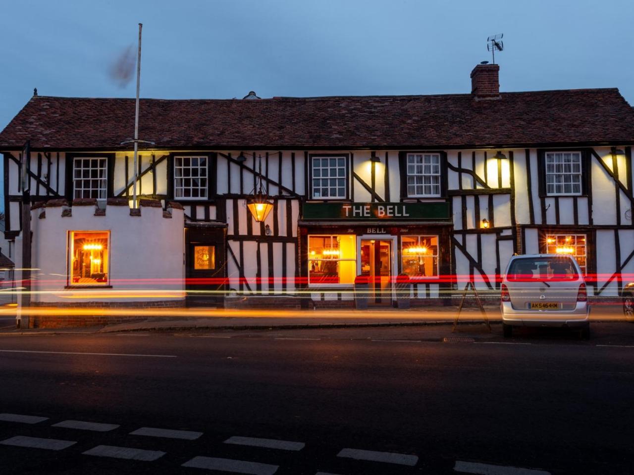 The Bell Hotel Clare Exterior foto